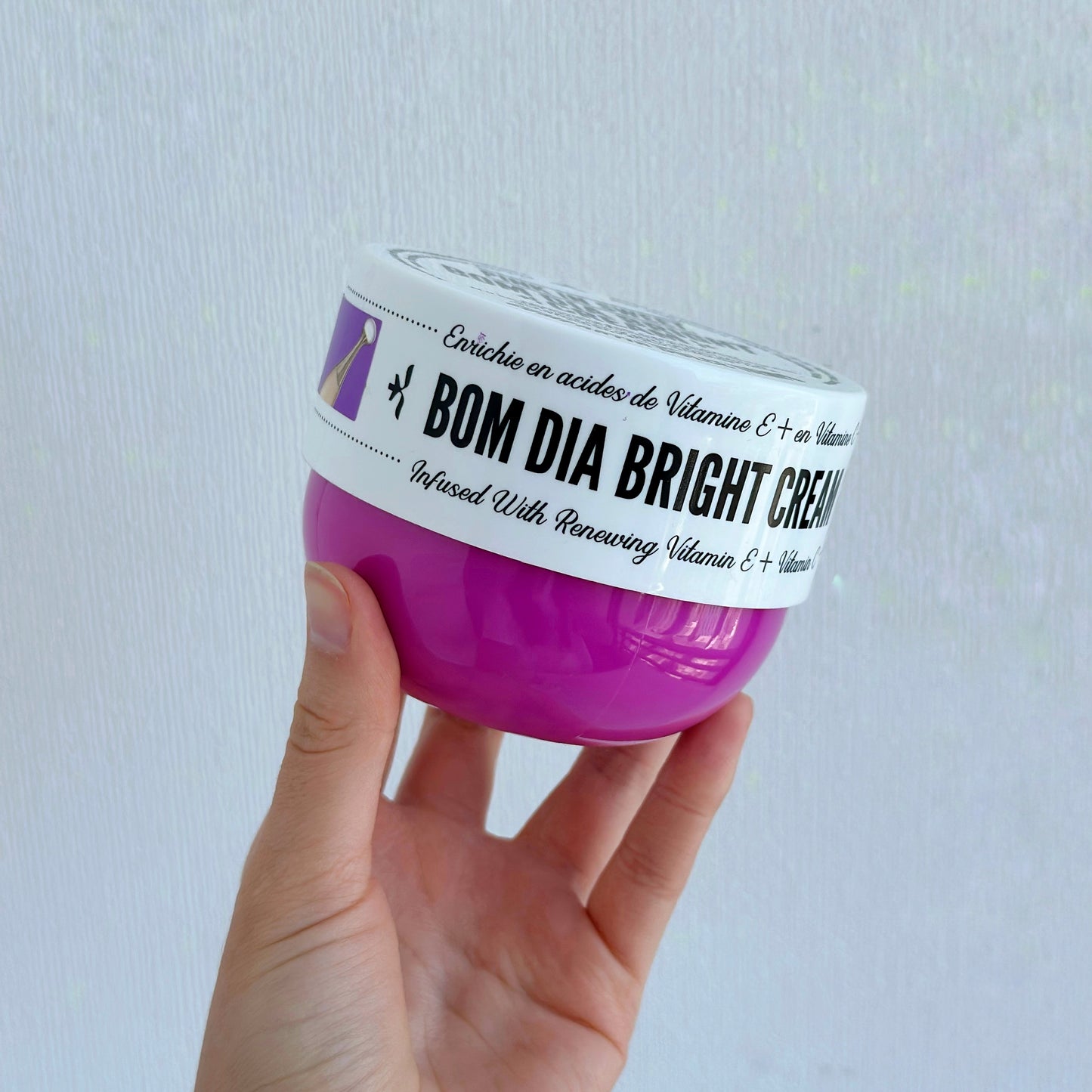 Crema corporal "con aroma a perfume"