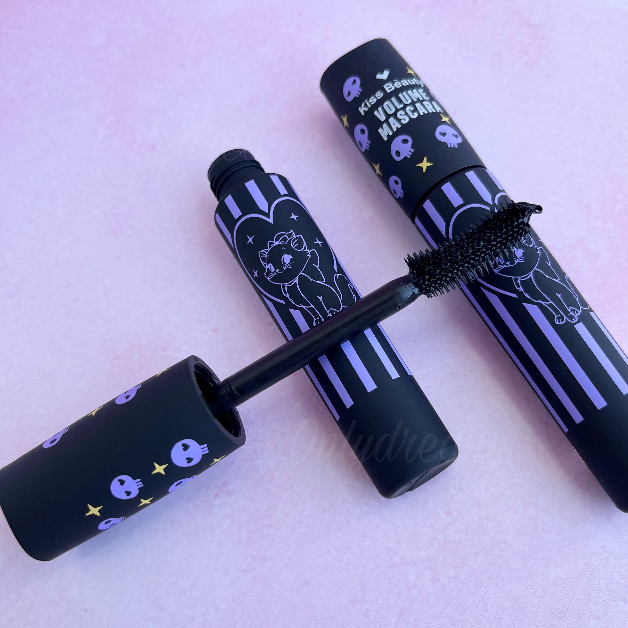 Máscara Kiss Beauty: Volumen XXL y Larga Duración